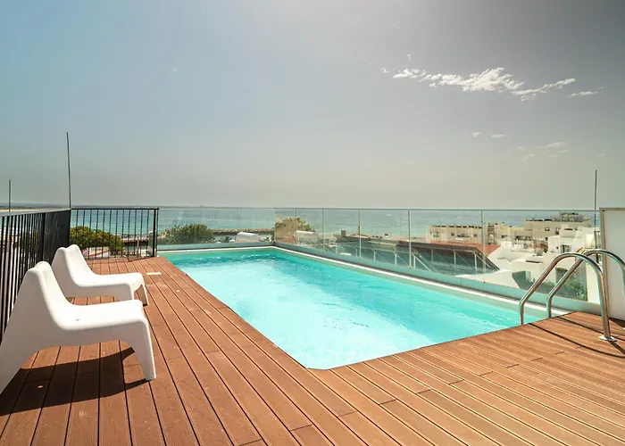 Henri'S Apartments - Pateo De Santo Antonio
